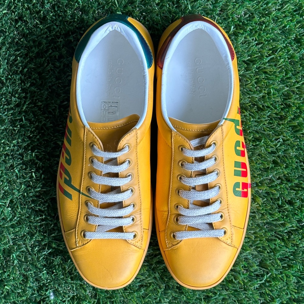 GUCCI sneakers